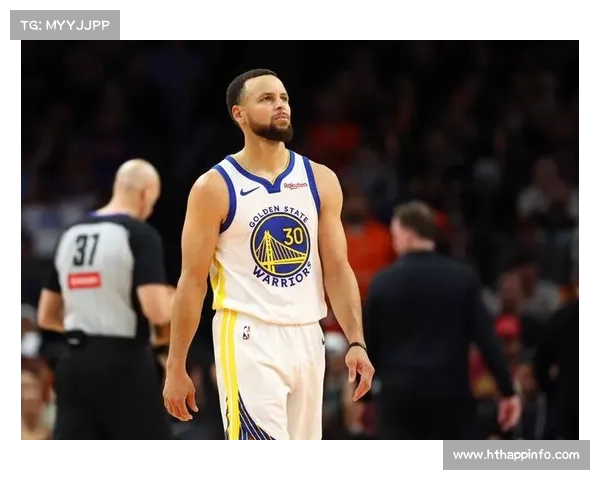 库里圣诞大战总得分突破26000分，历史第22人里程碑